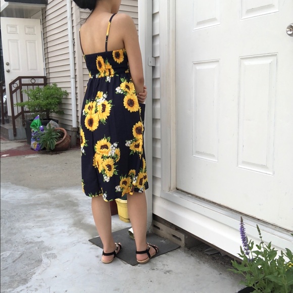 NEW Navyblue Floral Print Spaghetti Strap Sundress - Picture 5 of 10